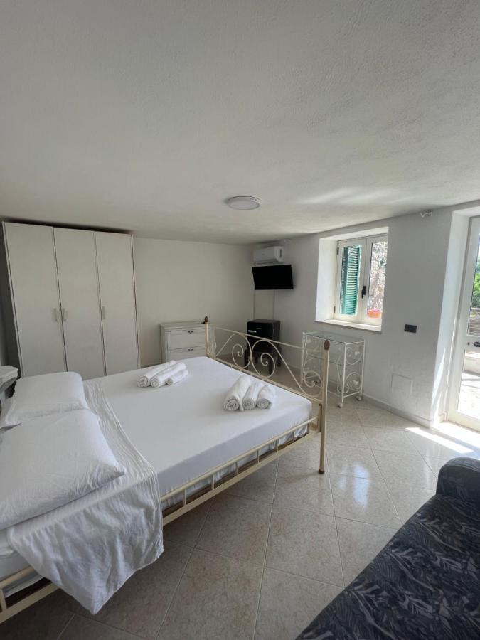 Blu Panorama Bed and Breakfast Forio di Ischia Eksteriør billede