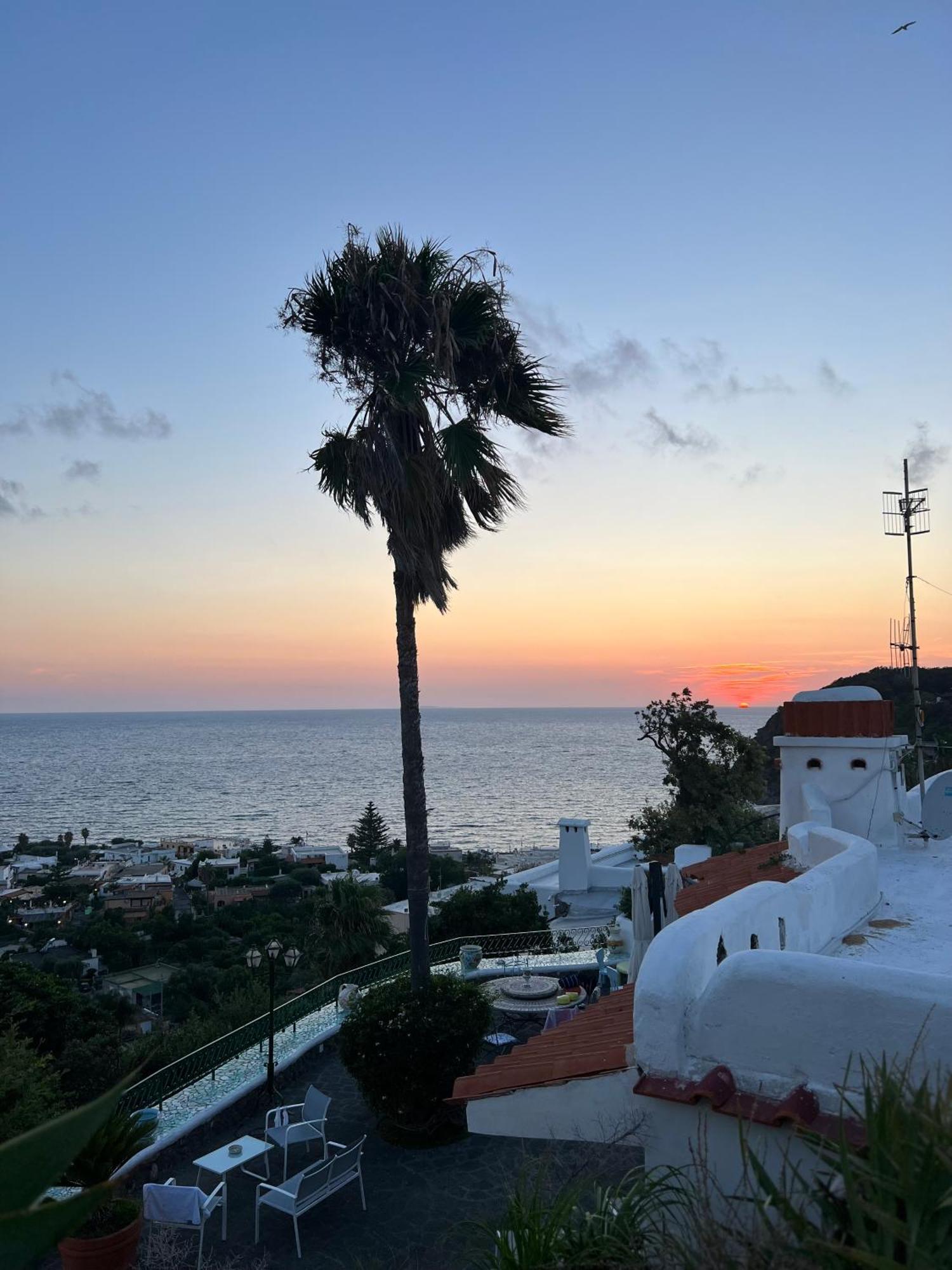 Blu Panorama Bed and Breakfast Forio di Ischia Eksteriør billede
